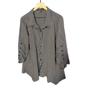 Caleoas Womens Black & White Striped Button-Down Tunic‎ Top 2X